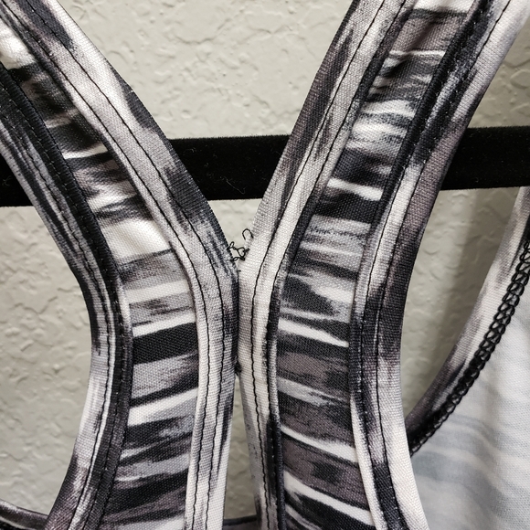 Tek Gear Dry Tek Racerback Tank Top L Athletic - Picture 6 of 6